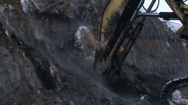 Разрез "Березовский" компании ЗАО "Стройсервис": престижная работа смотреть онлайн