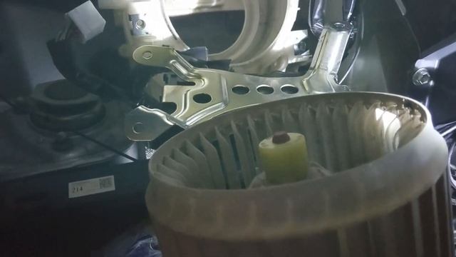 Daihatsu Hijet.Салонный фильтр на Дайхатсу Хайджет. смотреть онлайн