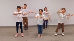 Флешмоб ко Дню детского телефона доверия