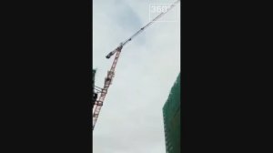Неудачный прыжок каскадера с башенного крана в Москве 