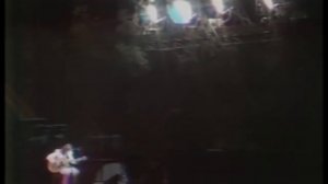 Emerson, Lake & Palmer - Lucky Man (Live)