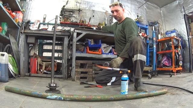 Замена подшипников полуосей на жигулях Ваз 2104_ Рашин тюнинг смотреть онлайн