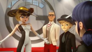 MIRACULOUS | 🐝 EL COMBATE DE LAS REINAS - COMPILACIÓN 🐞 | Las Aventuras de Ladybug