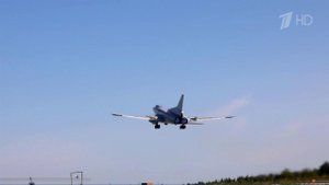 Бомбардировщики Ту-22М3 выполнили плановый полет над Балтийским морем