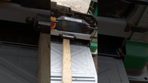 Рейсмус Hitachi P13F. Мощная штучка. Мне нравится как работает