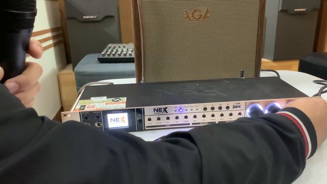 Hát nhẹ và vang khi kết hợp loa AGA SC40 với vang cơ Fx9 plus - 5 cổng đầu vào - Bluetoooth смотреть онлайн