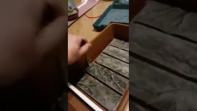 ИЗГОТОВЛЕНИЕ ФОРМЫ ДЛЯ ДЕКОРАТИВНОГО КАМНЯ в домашних условиях. Форма из селиконового герметика. смотреть онлайн
