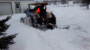 Ford 2000 plowing snow part 1