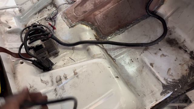 CHEVY C30 DUALLY BUILD смотреть онлайн