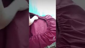 Как сложить простынь на резинке.