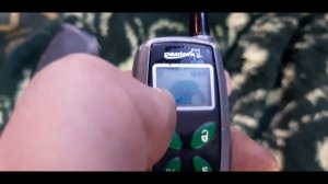 Открытый замочек на брелоке сигнализации а двери закрыты Не вздумайте бежать к электрику все просто