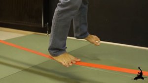 Slack Blog - Как ходить по слэклайну (How to walk on a slackline tutorial)