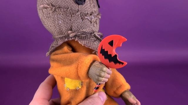 Spirit Halloween Trick R Treat Sam Side Stepper | SPOOKY SPOT 2021 смотреть онлайн