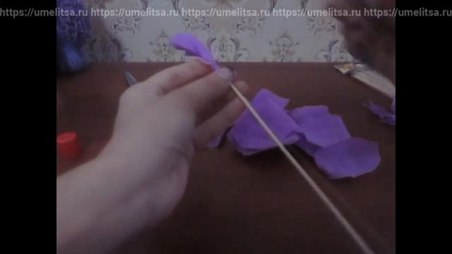 Розы из гофрированной бумаги мастер-класс. Подходит для новичков. смотреть онлайн