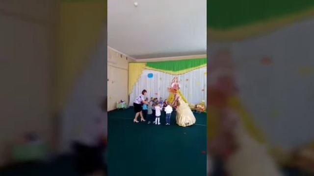 Праздник Осени (младшая, средняя группа)