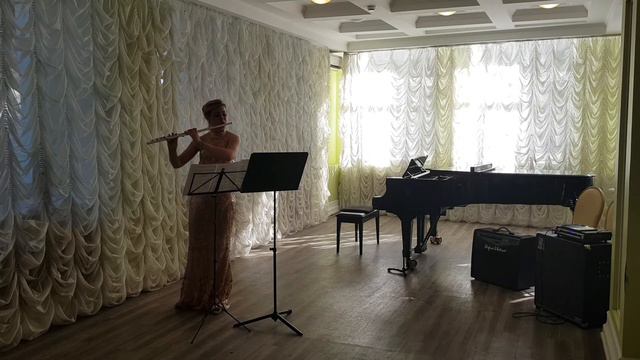 Isang Yun "5 etude" for Grand flute solo (1974). Allegretto смотреть онлайн