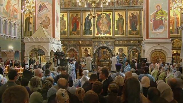 Московский Зачатьевский женский монастырь в этом году отметил 25 лет своего возрождения. смотреть онлайн