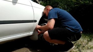 Крутая внешка Nissan Sunny.Мини Тюнинг/Сделал ключ/Брызговики и плавник/Пушка гонка!!!!