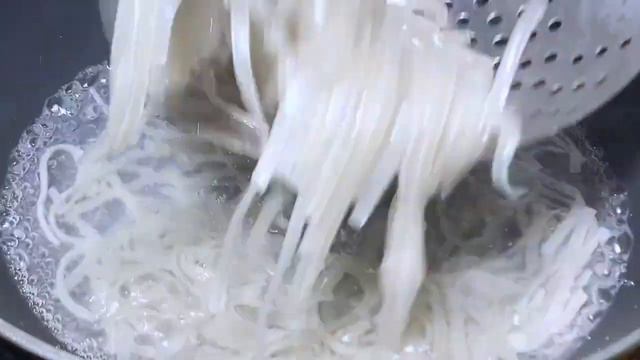分享包菜炒粉條正確的做法，多加一個步驟，不粘鍋，美味又下飯【阿光廚房】#炒粉條 #炒粉條料理 #炒粉條食譜 #炒粉條做法 #炒粉條煮法