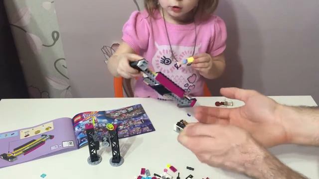 LEGO Friends 41106 Автобус для гастролей - собираем конструктор Лего Френдс @ НашаДаша 5 эпизод