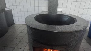 ТАШКЕНТ. ЦЕНТР ПЛОВА "ПЯТЬ КАЗАНОВ". В ХОСТЕЛЕ ПРОБУЮ КУХНЮ БАНГЛАДЕШ! УЗБЕКИСТАН 2023.