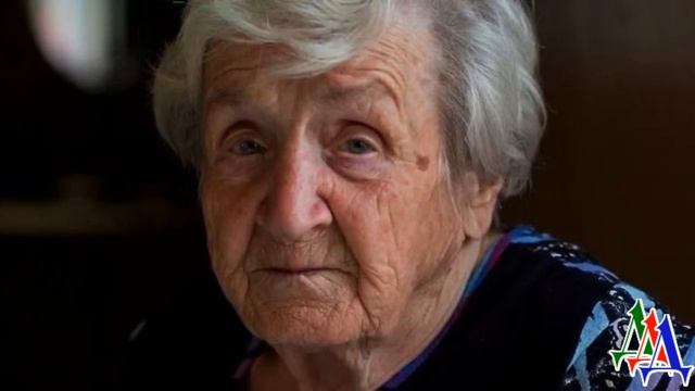 КВАРТИРАНТКА 4. «НЕВЕСТКА сделала всё, чтобы сын НЕ ЗНАЛ ни ОТЦА, ни бабушку с дедушкой» - но Варя… смотреть онлайн