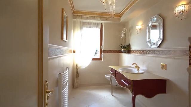 Продажа 5 комнатной квартиры в Праге (Praha 5 - Smíchov) смотреть онлайн