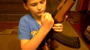 Обзор автомата Калашникова (ак47) :)