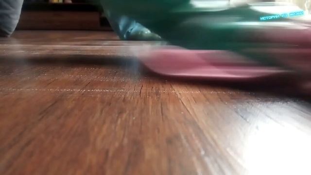 В гневе, женщина выбежала из дома и бросила мужа с детьми. Спустя два дня она получила письмо... смотреть онлайн