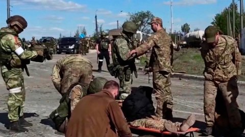 Военнослужащие ВСУ рассказали, как Киев бросил их ...оизвол судьбы, а потом сделал из них предателей