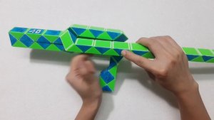 Magic Snake Puzzle or Rubik Rắn 72 Pieces - Gun