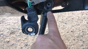 Honda CBR600RR превращается в котэ! Победа над датчиком подножки!!