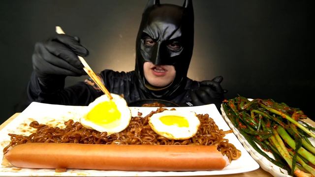 ASMR 직접만든 짜파게티 통 소시지 파김치 먹방 (ft.달걀후라이) MUKBANG Black bean noodle & sausage Eating show