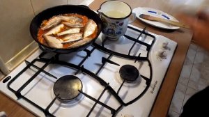 Очень простая и вкусная консерва из речной рыбы!!!