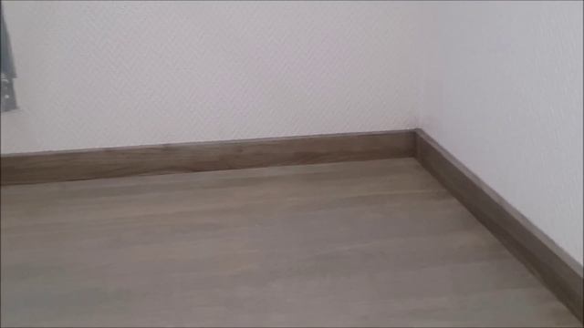 Лестница из дуба на бетоне через фанеру. 1 часть (обзор готовой лестницы) смотреть онлайн