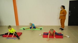 #'эквилибристика #цирковойпедагог #цирковаябанда Эквилибристика от Виктории Лобыревой