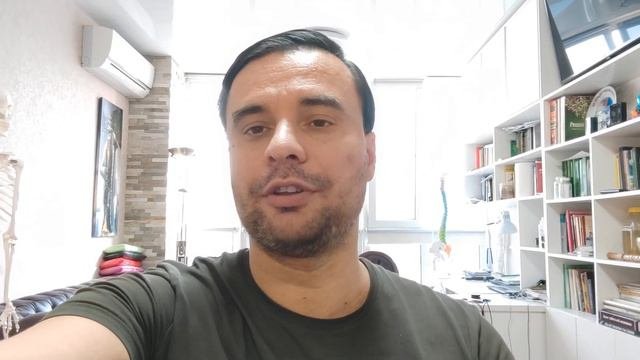 Важно замачивать орехи и семечки перед употреблением