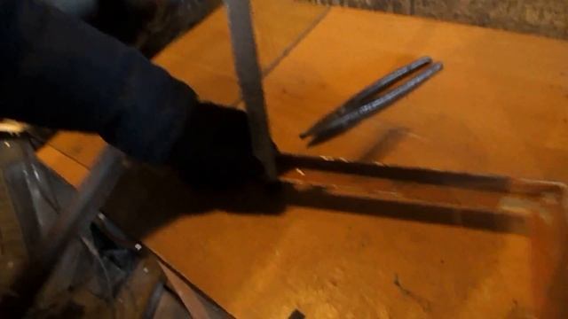 как крепить стекло на металл без сверления и добавления доп.штучек смотреть онлайн