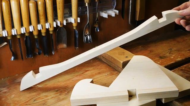 Как сделать простую подставку под гусли смотреть онлайн