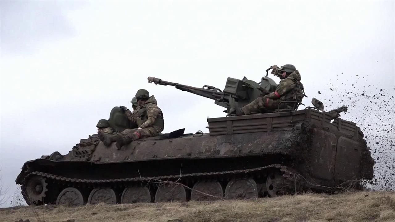 Российские силы выбивают украинских националистов из Артемовска