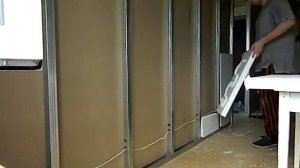 Шумоизоляция гипсокартонной перегородки.Теплоизоляция дома #перегородка #утепление #гипсокартон