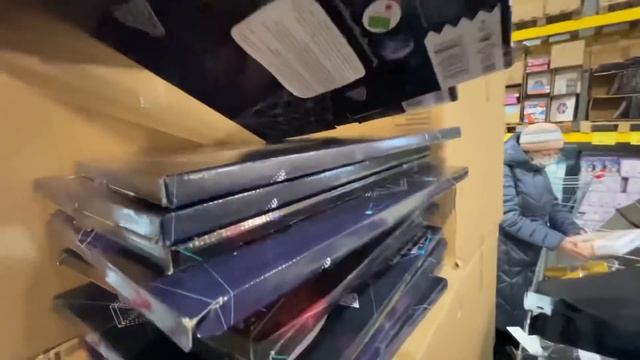 СВЕТОФОР??НОВИНКИ СКУПАЮТ ТЕЛЕГАМИ?НОГИ И АЛМАЗНАЯ ТУТ? смотреть онлайн