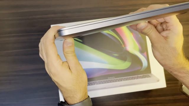 Unboxing Apple MacBook Pro 13" M1 2020  Space Grey смотреть онлайн