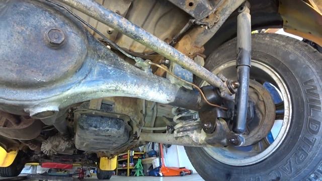 Toyota Noah SR-50 осмотр подвески смотреть онлайн