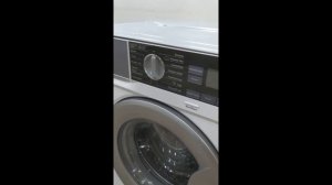 Встраиваемая стиральная машина AEG L8FBE48SRI