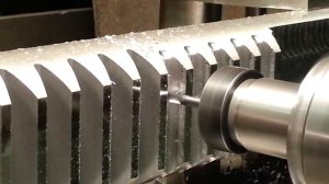 Фрезерование зубьев рейки
