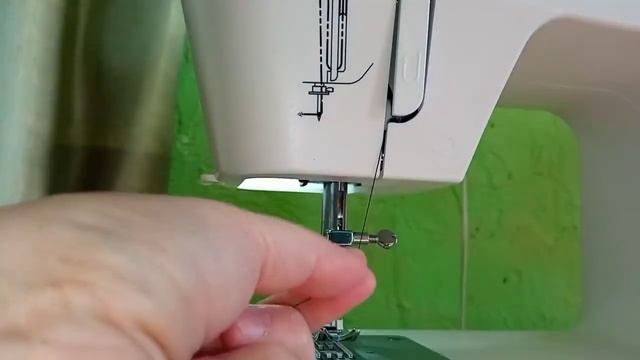 Заправка верхней нити швейной машины? смотреть онлайн