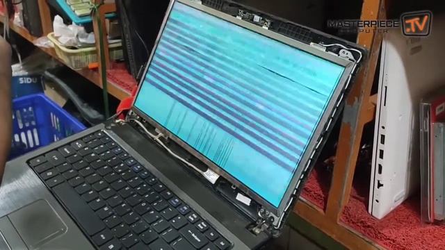 TUTORIAL CARA MENGGANTI LAYAR LCD LED LAPTOP/ NETBOOK/ NOTEBOOK. CARA MEMBUKA LAYAR LAPTOP смотреть онлайн