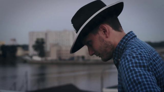 Шериф в городе: Commercial Just name "Завтра" смотреть онлайн