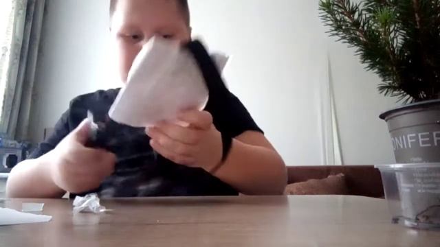 Монстр-маска из бумаги